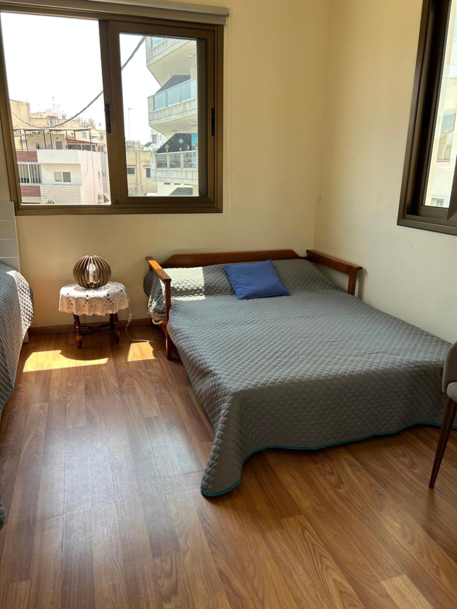 Extremely Comfy Apt With Spacious Private Terrace 10Min Walk To The Beach & In Town 라르나카 외부 사진